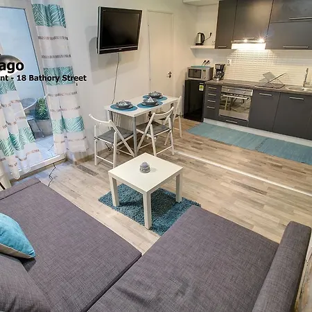 Apartment Little Americas Courts *
